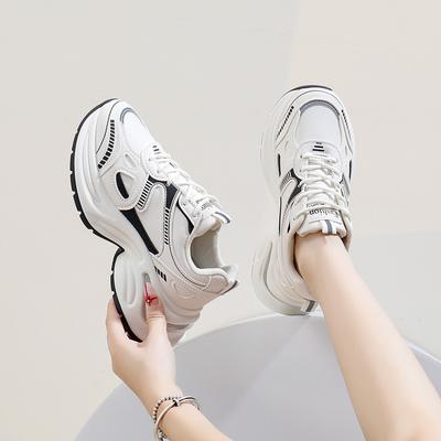 Ins корейская версия кроссовок для пап на платформе 2025 весна новые уличные кроссовки для бега для студентов усиливающие повседневные HB312