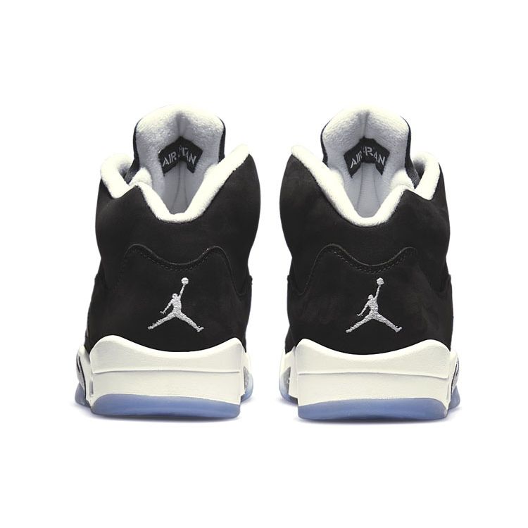 Мужские кроссовки Air Jordan 5 Retro Oreo 2021 черно-белые прохладно-серые CT4838-011