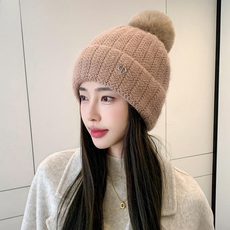 Осенне-зимняя теплая шерстяная шапка корейской версии, новая бархатная шапка с защитой ушей, универсальная шапка-пуловер с шерстяным помпоном, модная
