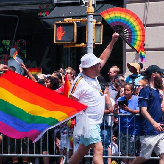 1 Set Folding Fan Easy Open LGBT Pride Rainbow Fan Portable Cooling Hand Fan for Festivals Dance Parties Events