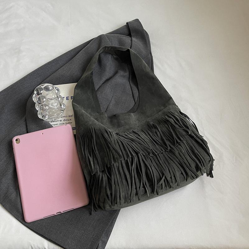 2024 Retro Tassel Large-Capacity Mother-and-Child Ladies Shoulder Crossbody Bag