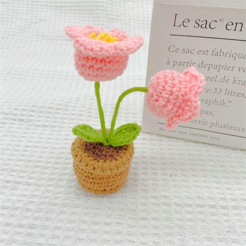 Mini Potted Crochet Homemade Tulip Flower Rose DIY Hand-Woven Home Decoration Wool Finished Product