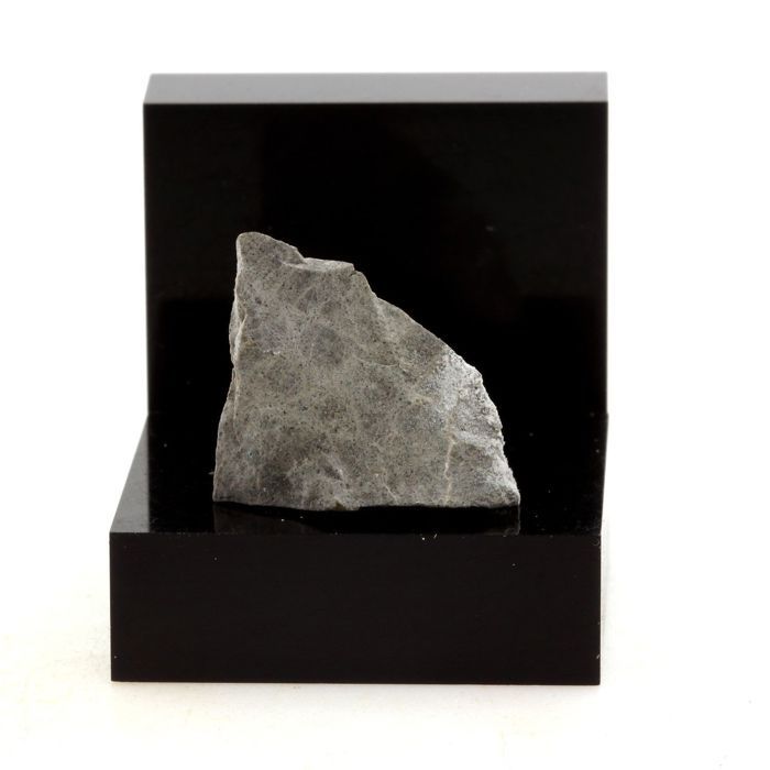 Pierres et Minéraux. Pudding Stone. 11.47 ct. Grenville, Québec, Canada.