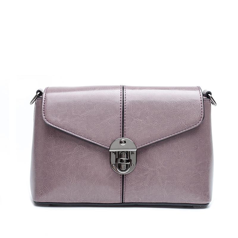New oil wax cowhide women's bag, trendy ladies' small square shoulder bag, genuine leather crossbody bag, wholesale from Guangzhou