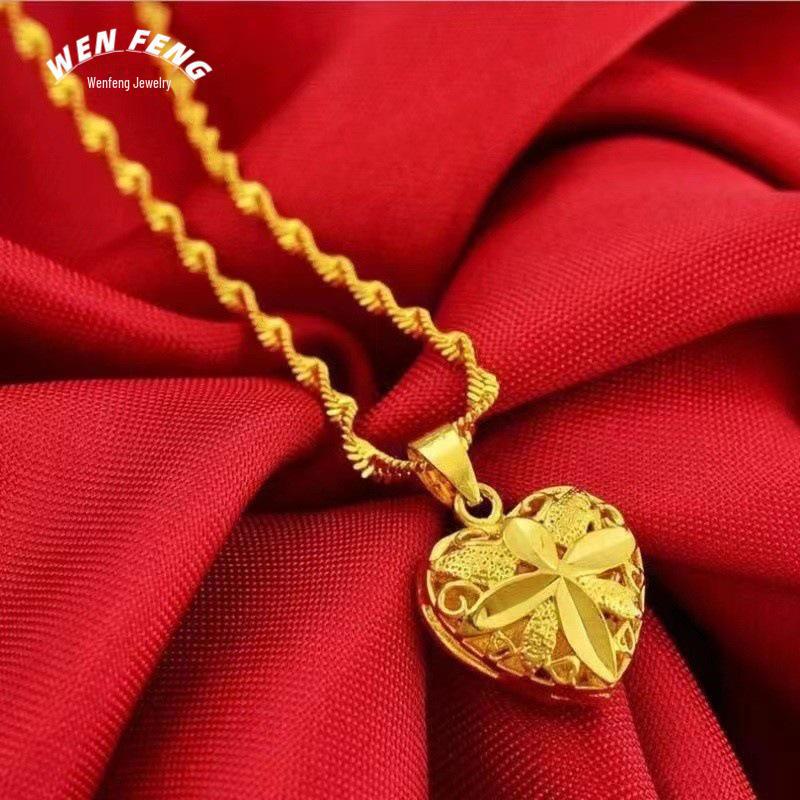 «Золотое ожерелье с подвеской в виде сердца и капли воды»