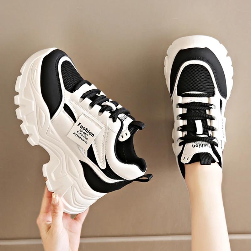 Модные кроссовки на шнуровке на массивной подошве для женщин, удобные дышащие платформенные спортивные туфли, женские кроссовки для бега с толстой подошвой из искусственной кожи
