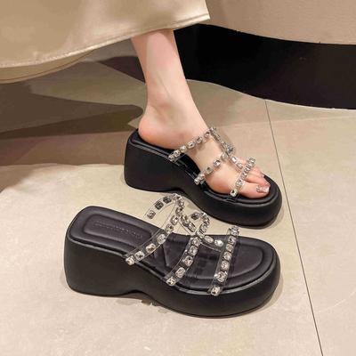 Прозрачные крутые шлепанцы на толстой подошве со стразами для женщин, новая летняя обувь, мюли, универсальные, повседневные, шлепанцы на одной перемычке