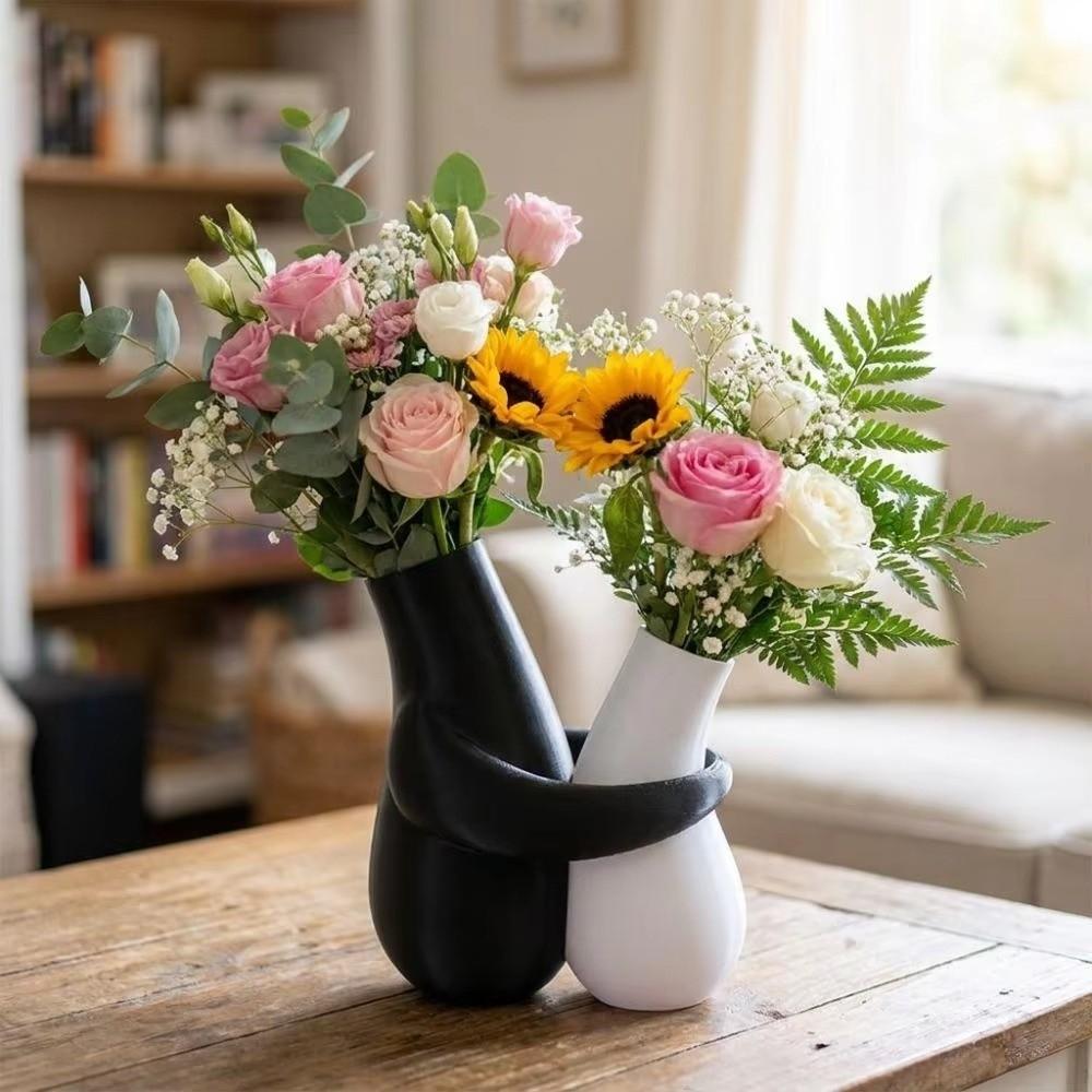 Plastic Couple Hug Vase Waterproof Hug Shape Vase New Flower Arrangement Vase Home Decoration