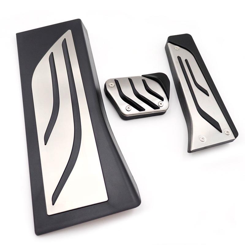 Противоскользящие автомобильные педали для BMW X5 (2019-2020): Декор для педали газа, тормоза и зоны отдыха.