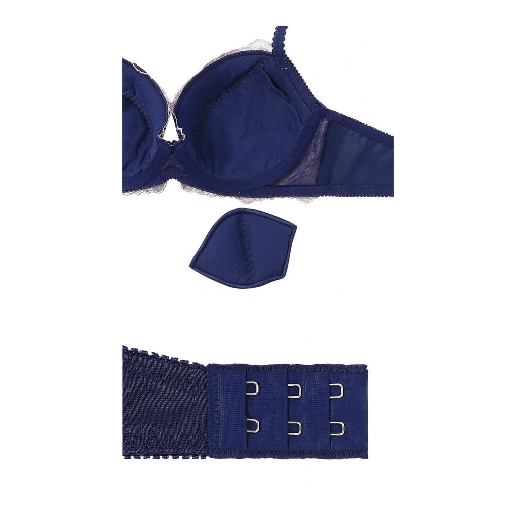 Красивая грудь Мягкий бюстгальтер Классные лепестки бюстгальтер шорты комплект M015 F75L размер [Triumph] Веб-эксклюзивно и (белый)