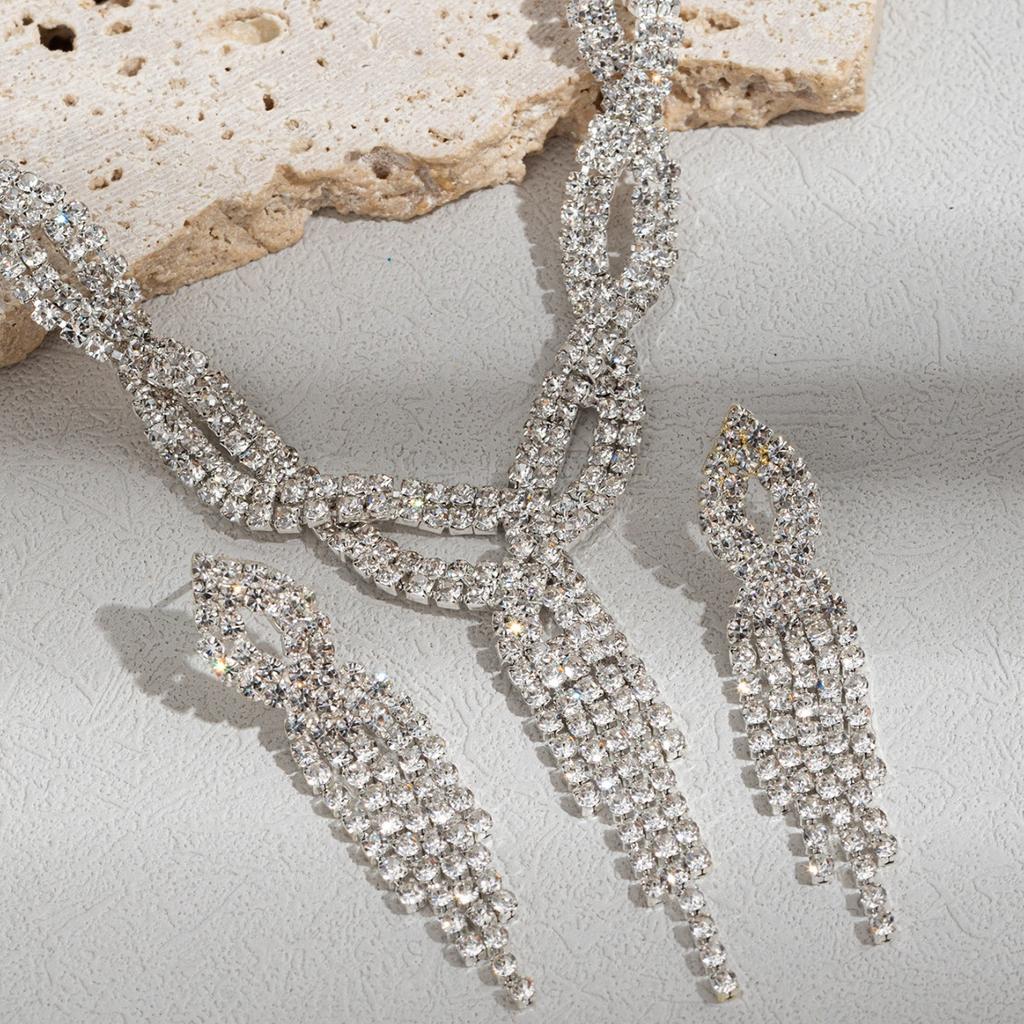 3 предмета Женская модная медная инкрустированная цепочка-коготь, полое ожерелье с кисточкой, серьги, набор с цирконами, свадебный банкет, вечеринка, праздничный подарок