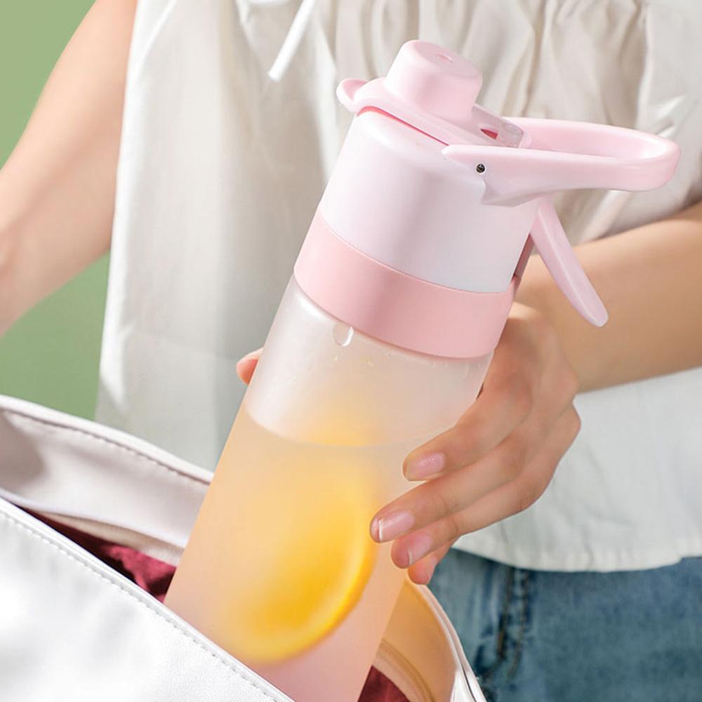 700ml Gradient Sport Water Bottle for Girls Travel Outdoor Use Fitness Water Cup Roomy Spray Bottle BPA Free Drinkware