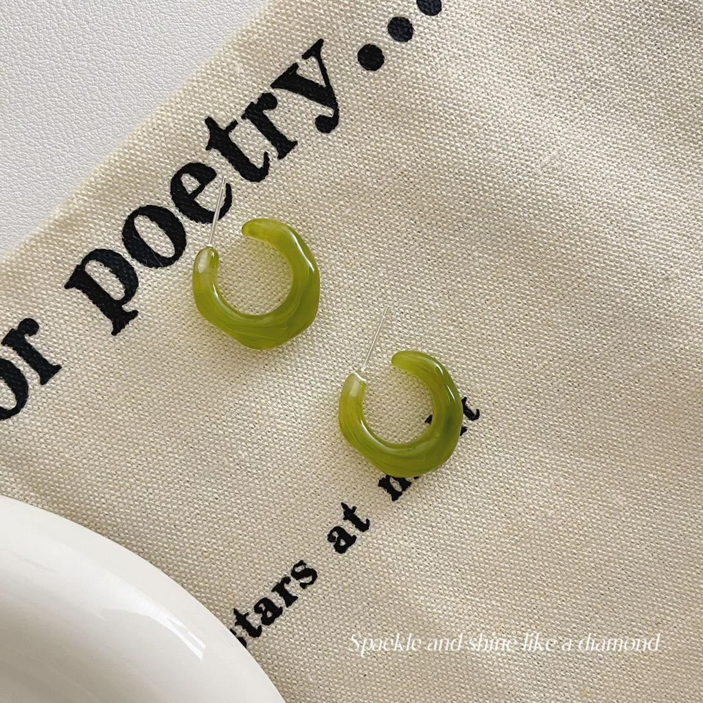 «Серьги-иглы Майяра 925»: "Янтарный жемчуг в стиле ретро для осени/зимы"