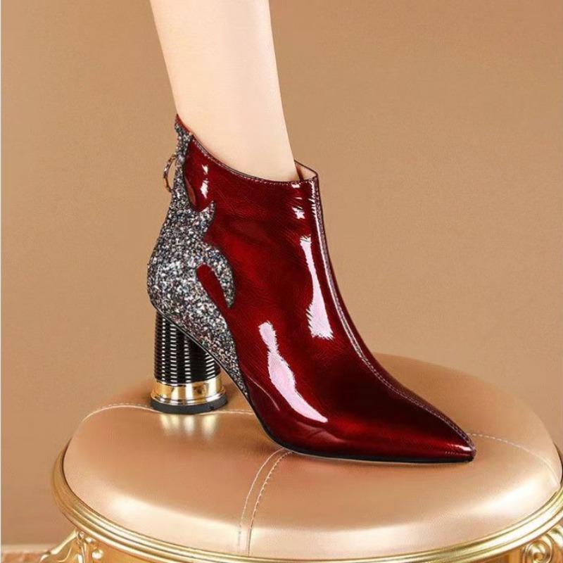 Женская обувь 2024 года, горячая распродажа, женские сапоги с молнией сзади, модные, с пайетками, для офиса и карьеры, сексуальные, с острым носком, ботильоны больших размеров