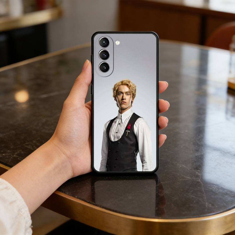 T-Tom B-Blyth-TH Phone Case For Samsung S25,24,23,22,30,21,10,9,Ultra,Plus,Lite,FE,4,5 G Soft Black Case