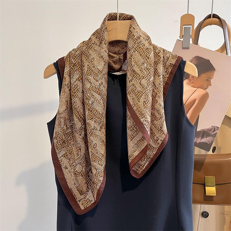 68cm Veludo Quadrado Lenco De Cabelo Para Mulheres Cabeca Hijab Pequeno Pescoco Gravata Lenco Feminino Bandana Foulard