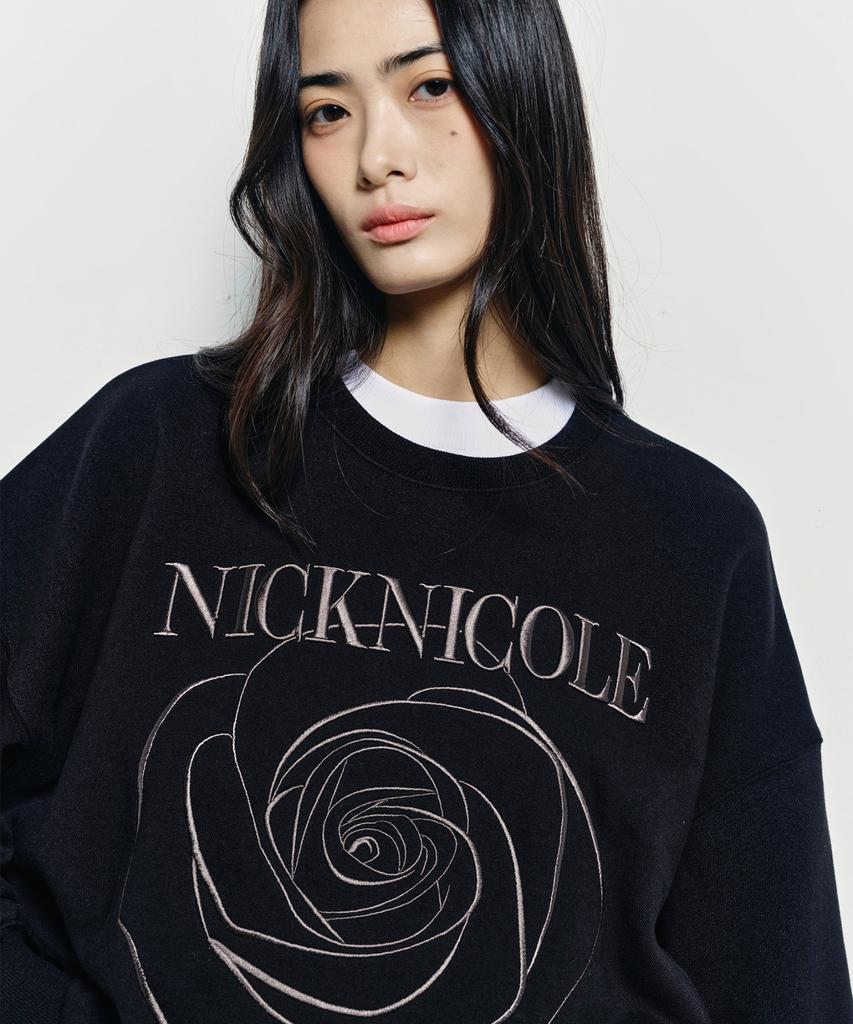 Nigaennikol Объемная толстовка Nicole Rose_Черный уголь