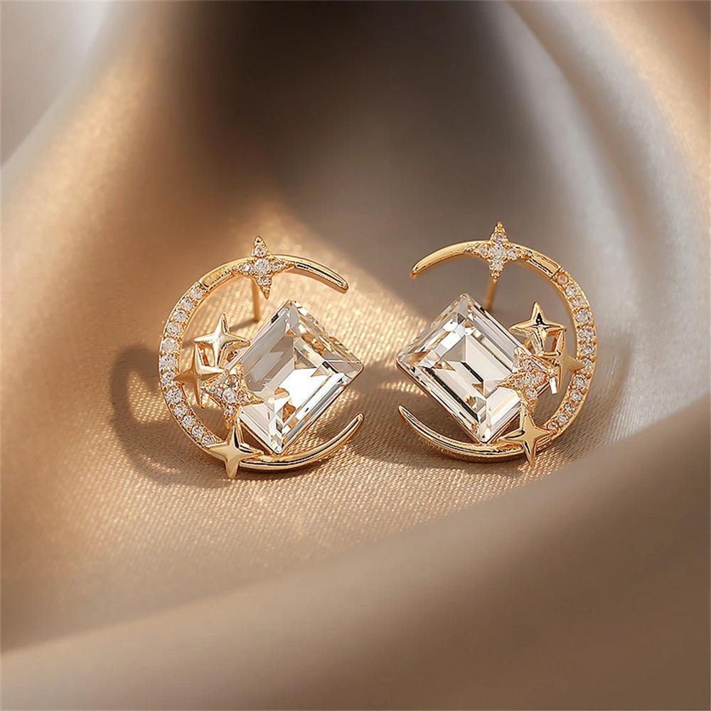 Women Star & Moon Crystal Earrings Elegant Light Luxury Exquisite Shiny Zircon Ear Studs Golden Fashion Jewelry Gifts Wholesle