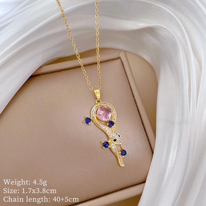 Подвеска-месяц из титановой стали: Элегантный дизайн микро-паве с полным бриллиантовым покрытием, сверкающий и стильный для женщин.