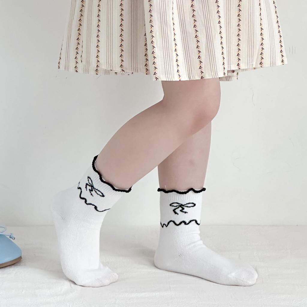 Осенние детские носки средней длины с мультяшным горошком - Универсальный корейский стиль для мальчиков и девочек