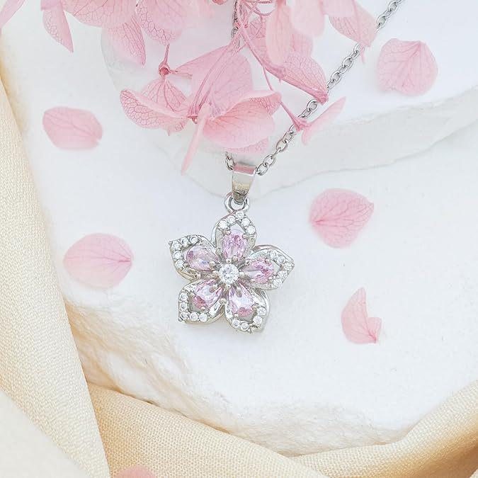 Элегантное ожерелье с подвеской в виде вращающегося цветка, инкрустированного цирконами, с медной инкрустацией