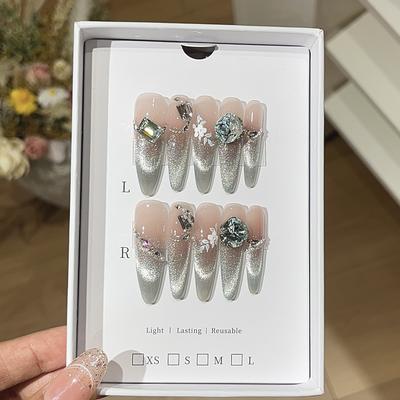 Бегония Летний темперамент Вспышки Зеленых Кошачьих Глаз Молочно-Белые и Изысканные Изделия, Усыпанные Бриллиантовой Броней