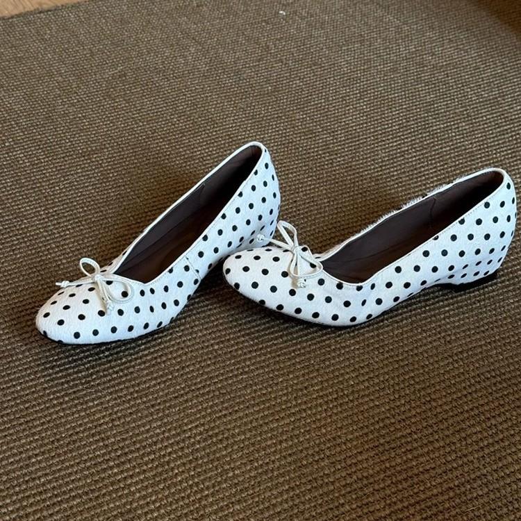 [Фабричный товар] Французские с юбкой, с мелким вырезом, квадратным носком, скрытой платформой, женские туфли-лодочки, маленького размера, универсальные, нишевые Мэри