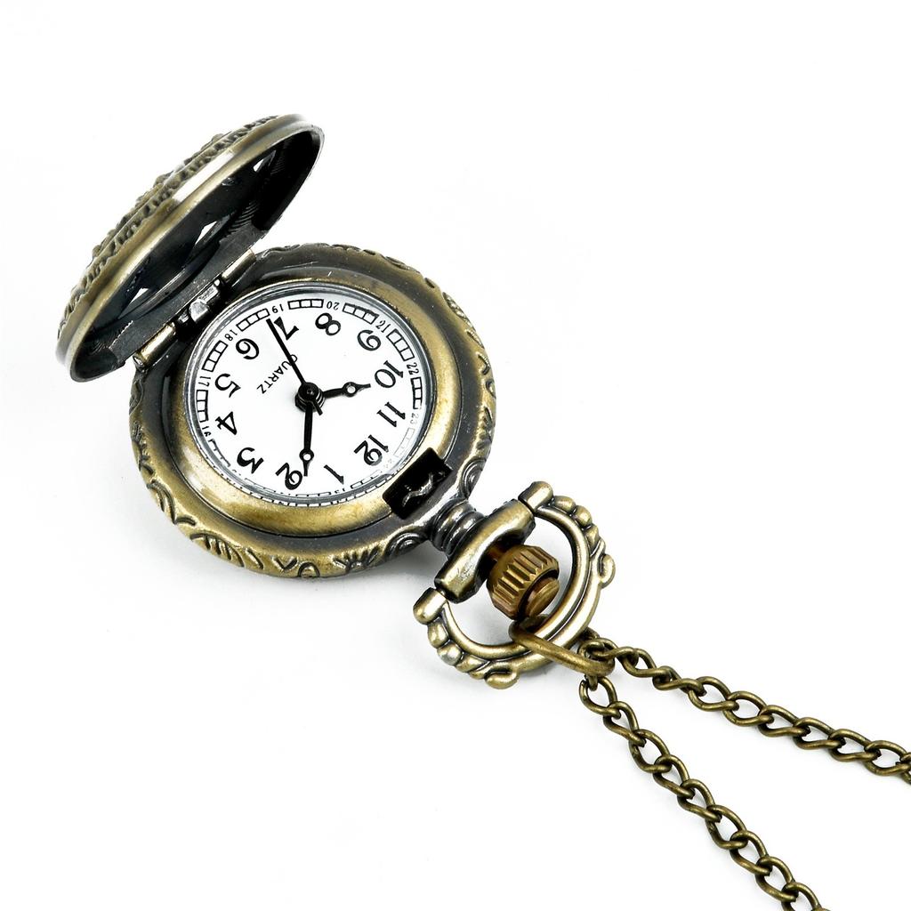 Hot Fashion Vintage Retro Quartz Pocket Watch Pendant Chain Necklace ( Watch For Women )