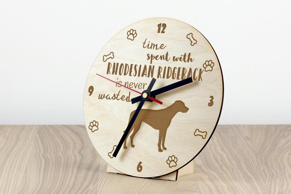 Rhodesian Ridgeback, African Lionhound, African Lion Dog - clock with dog, wooden clock with engraving, personalised clock by Art-Dog