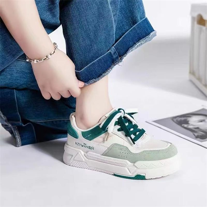 Autumn white shoes, women's sports and leisure dad shoes, women's Instagram trendy flat bottomed board shoes