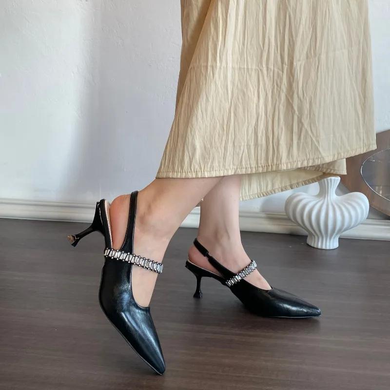 Женская обувь 2025 Новые летние туфли-лодочки с острым носком на шпильке, женские сандалии с ремешком на пряжке, модные стразовые вечерние сандалии для женщин