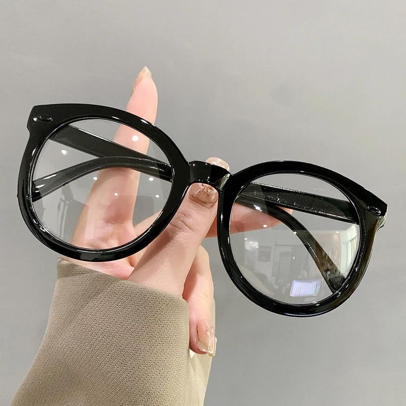 Unisex Oversized Far Sight Glasses For Women Retro Black Round Presbyopia Glasses Anti Blue Light Computer Reading Glasses