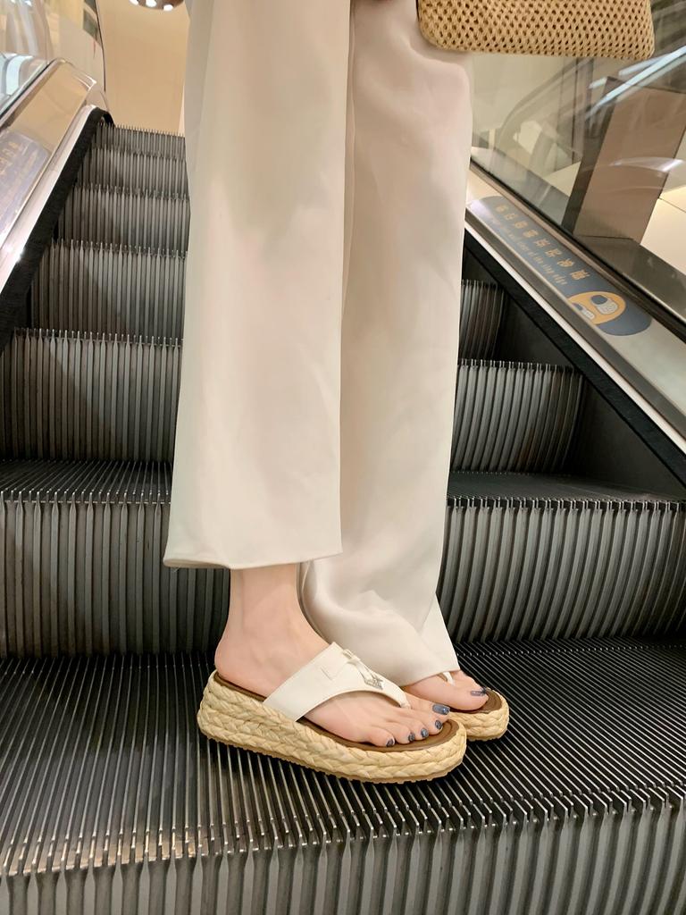 ~ Height Increase 5.5cm~ Thick Bottom Tassel Buckle Clip Foot Herringbone Woven Sandals