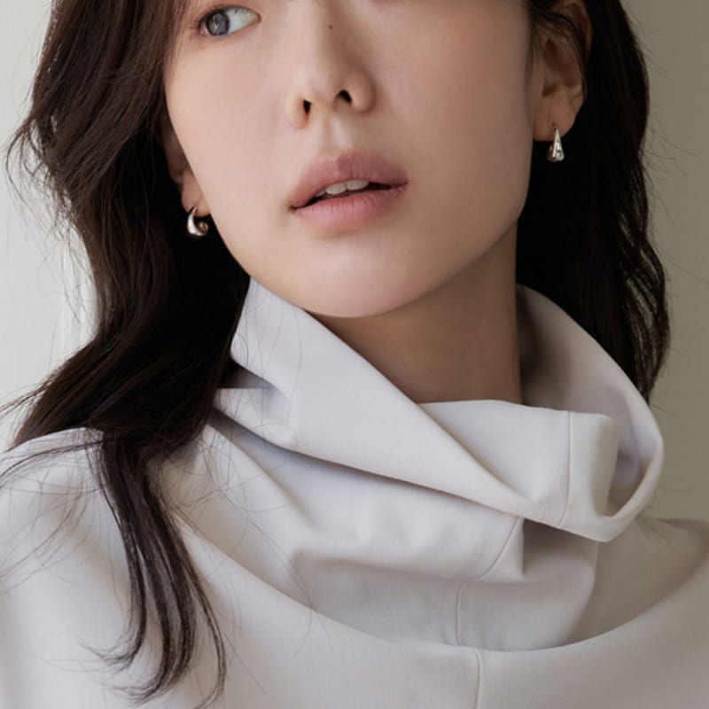 Dawn of Me New. Plant Earring