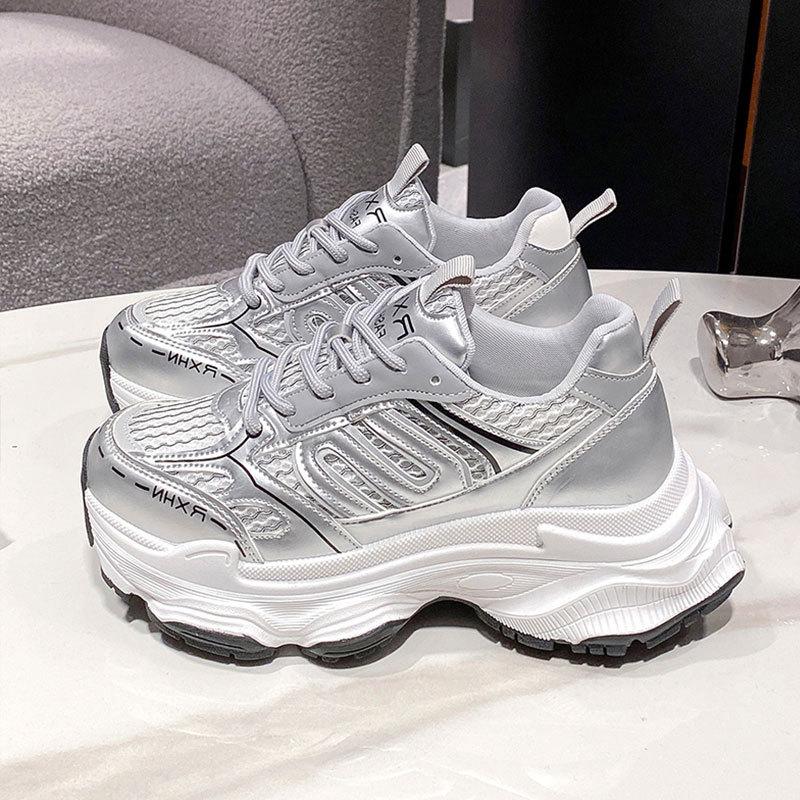 Детские кроссовки на толстой подошве, популярные новинки 2025 года, весенне-осенние дышащие сетчатые кроссовки, увеличивающие рост, повседневная спортивная обувь