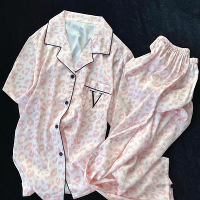 Пижама Весенняя Тонкая Можно Носить На Улицу Ледяной Шелк С Коротким Рукавом Брюки Леопардовый Принт Домашняя Одежда