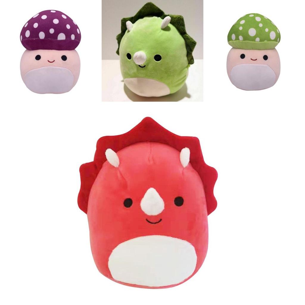 И милая плюшевая игрушка Squishmallow с изображением Stump The Skeleton Squad Bouncer**