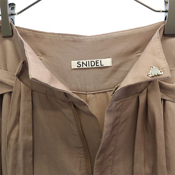 SNIDEL SWFP211143 Брюки с высокой талией и защипами розовые Женские Б/У