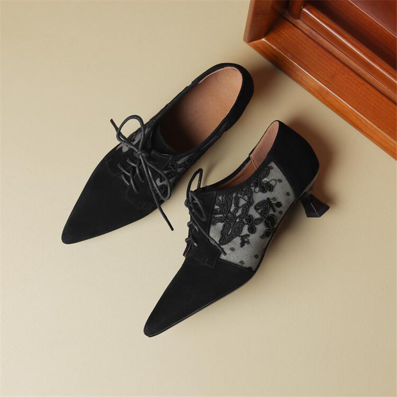 Модные Новые Весенние Женские Туфли из Овчины Французские Ретро Туфли-лодочки с Острым Носком Женские Туфли-лоферы из Вышитой Сетки для Женщин Женские Туфли