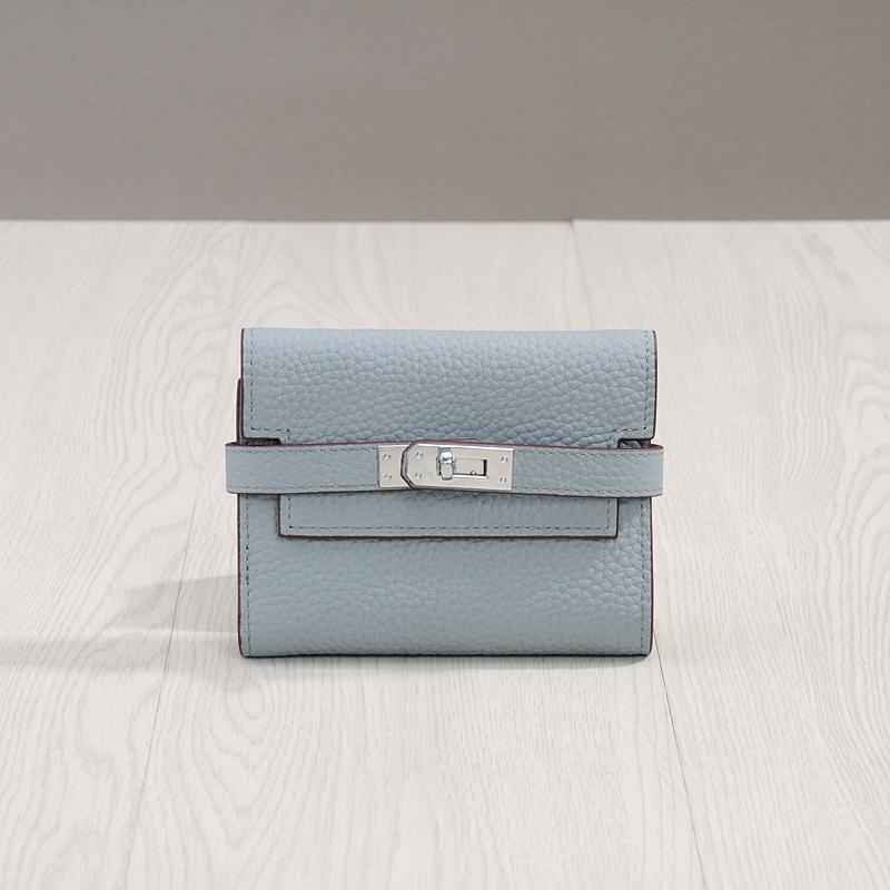 2025 Новый женский кошелек из коровьей кожи, короткий, многофункциональный складной кошелек с тремя отделениями, сумка для карт, кожа