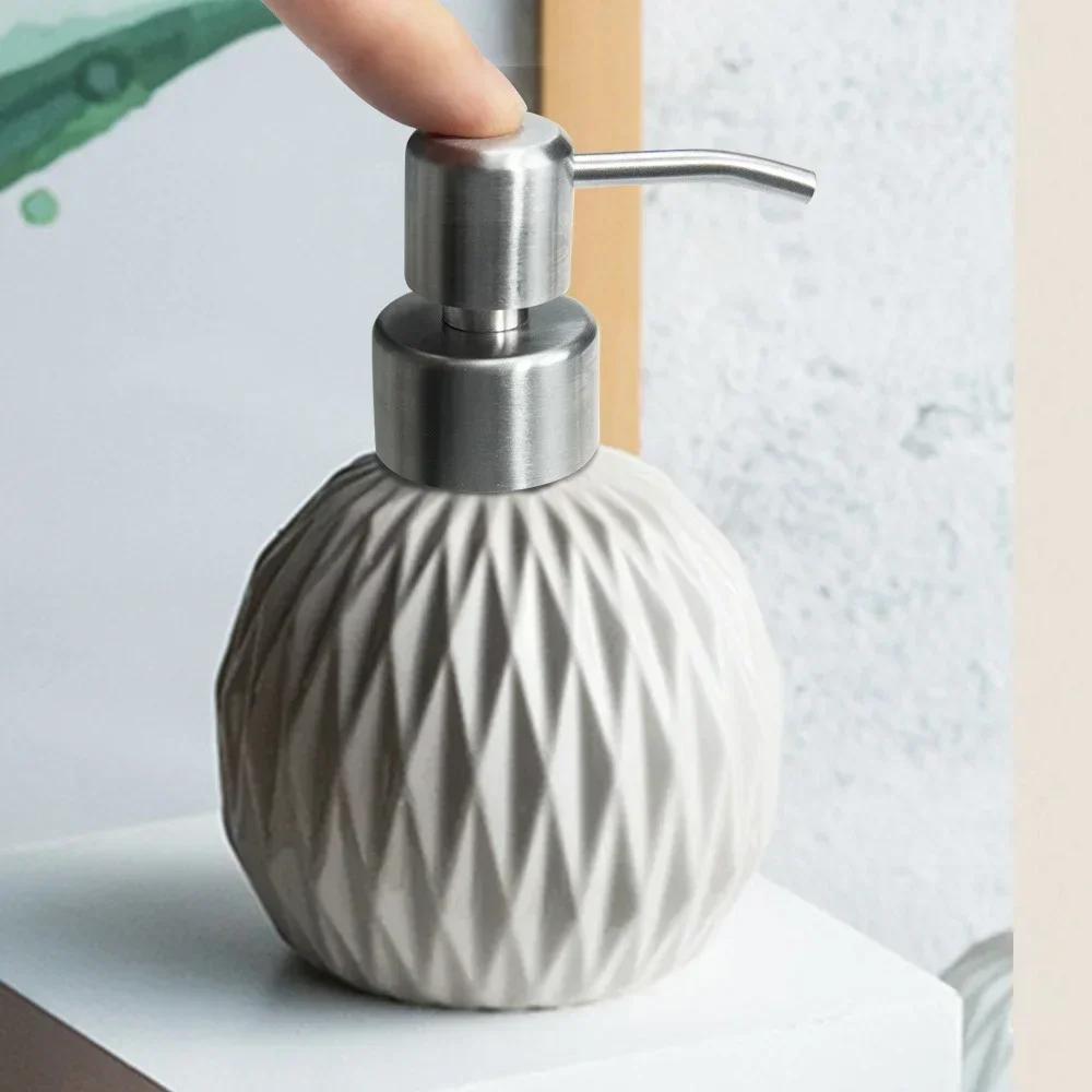 304 Stainless Steel Hand Liquid Dispenser Nozzle for Bathroom Kitchen Foam Soap Products Shampoo Bathroom Accessories