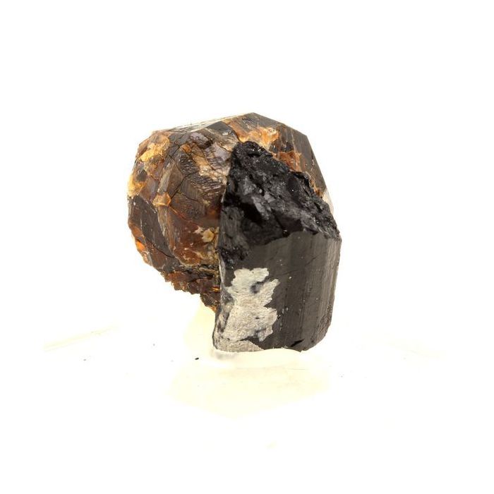 Pierres et Minéraux. Grenat + Tourmaline. 122.0 ct. Sahanivotry Manandona, Madagascar.