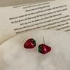 Нишевые сладкие капающие масляные клубничные серьги-гвоздики женские нежные и милые индивидуальные модные темпераментные универсальные серьги для поездок на работу