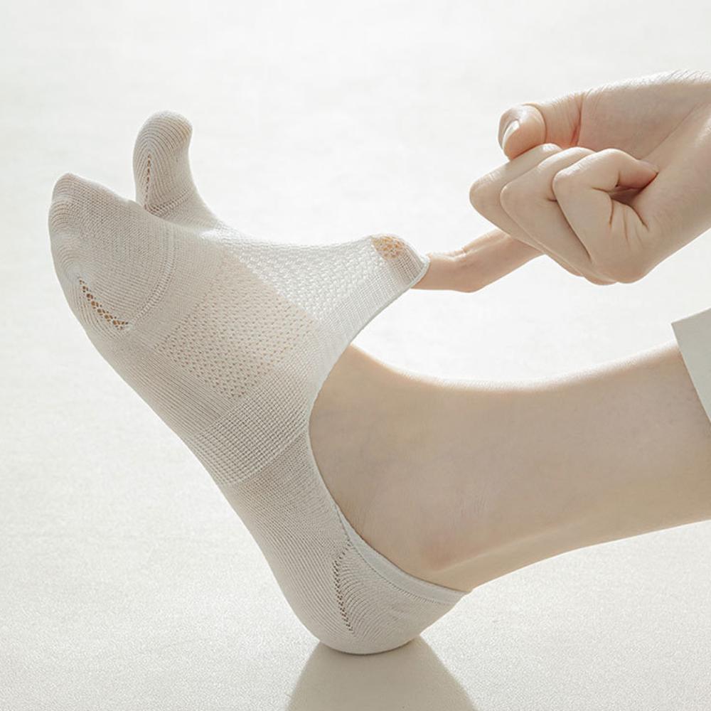Solid Color Invisible Tabi Socks Cotton Non-slip Two Toe Socks Separate Toe Boat Socks Sports
