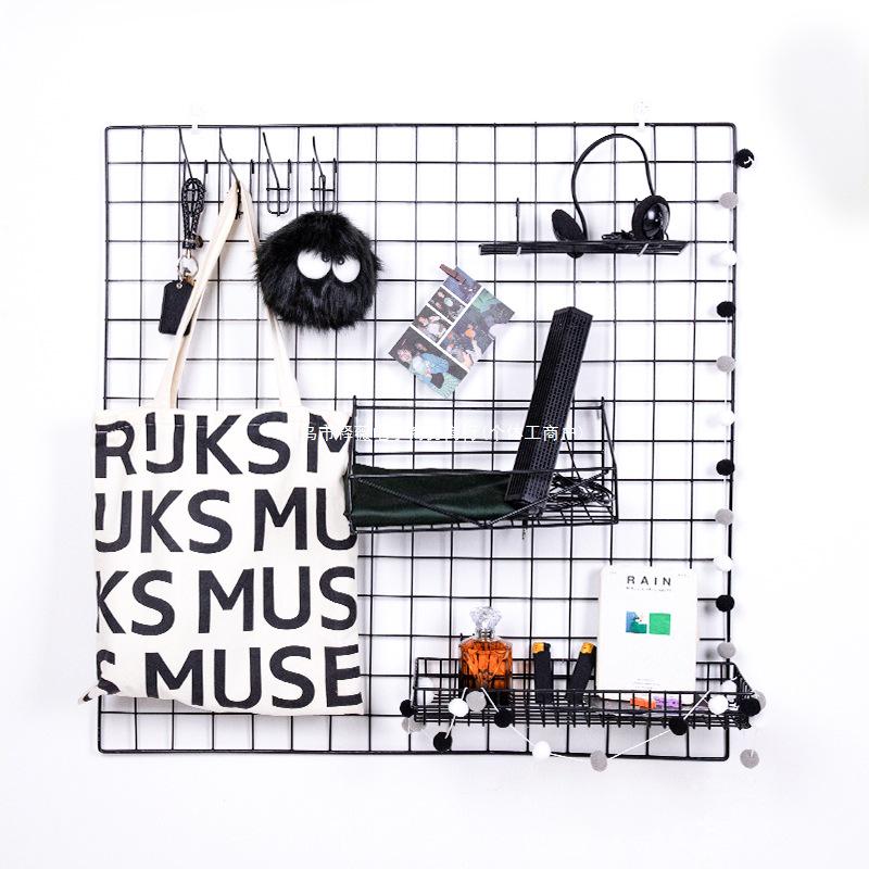 Black Bold Mesh Photo Wall Hanging & Display Rack