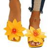 Модные женские сандалии больших размеров 2024 года, летние, повседневные, универсальные, удобные, с цветочным рисунком, плоские, женские, для отдыха на природе, нескользящие, пляжные.