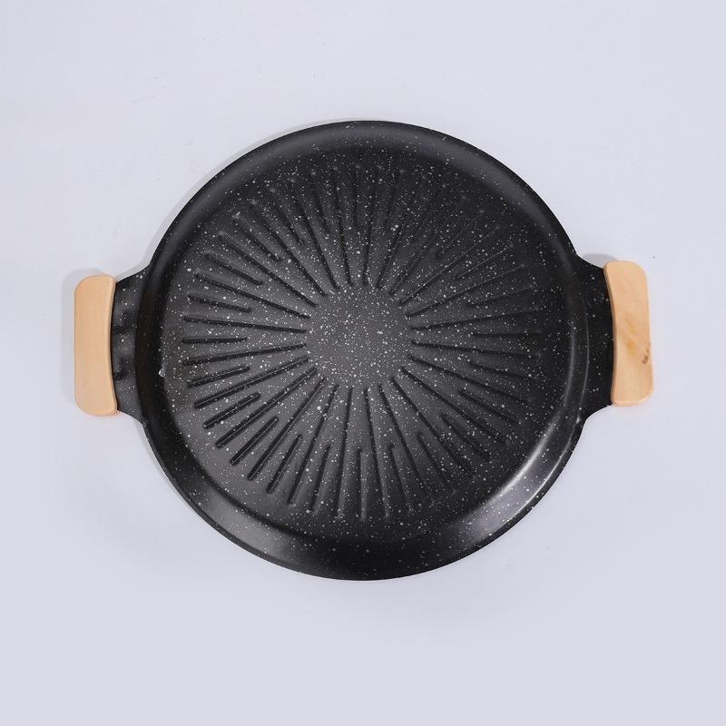 Grill Plate Non-stick Cooking Pans Multi-purpose Cooker Wood Anti-scald Handle Outdoor Cookware BBQ Tool Kitchen Tools