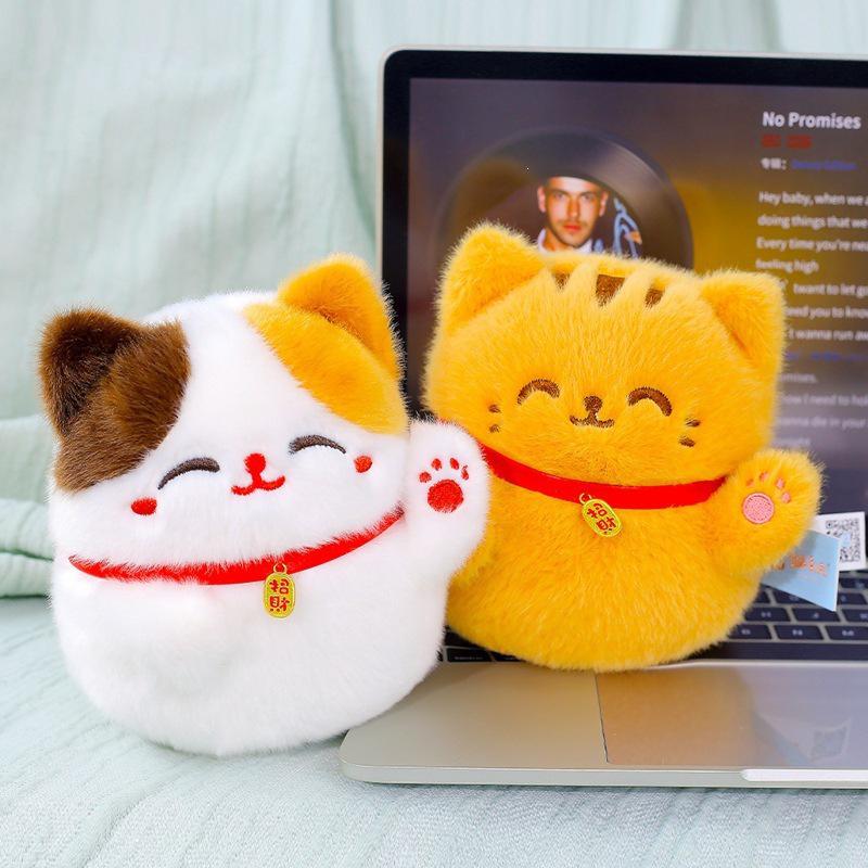 Милая Плюшевая Игрушка Кот Удачи - Милая Мультяшная Кукла Украшение для Офиса