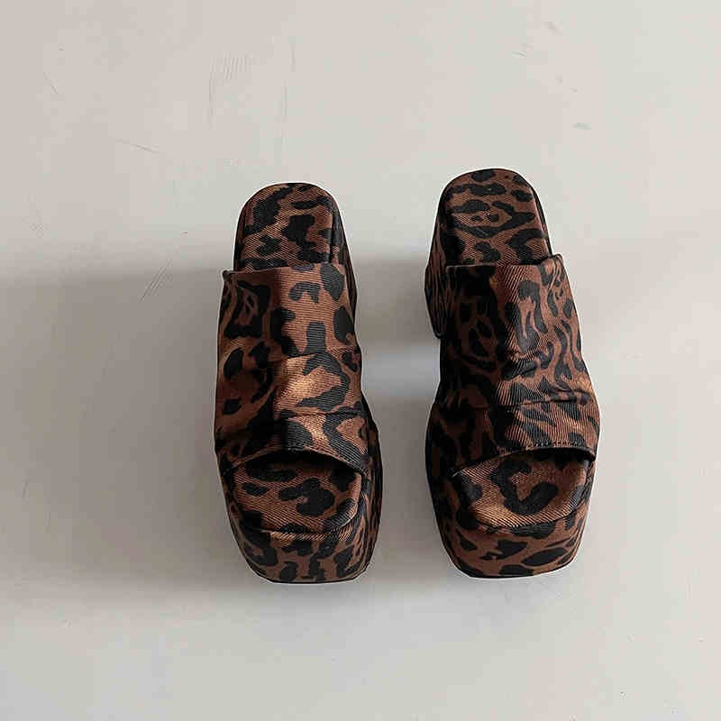 Летняя мода Открытый носок Леопардовый принт Платформа Тапочки на танкетке Женские Туфли на массивном каблуке Zapatos De Mujer