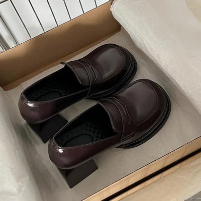 Винтажные лакированные туфли-лодочки на платформе для женщин Jk Модная обувь с мелким вырезом Слипоны 2025 Весна Осень Обувь на толстом каблуке